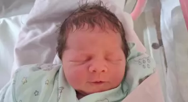 LAURA przyszła na świat 2 LISTOPADA