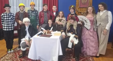 Zemsta na szkolnej scenie w Adamowie