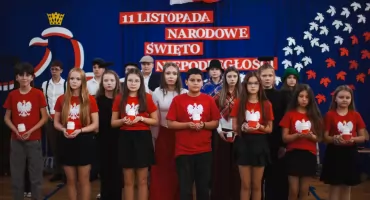 Uczcili niepodległość w SP nr 10