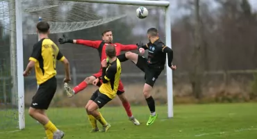 IV liga. Remis Arki Pawłów na zakończenie rundy jesiennej