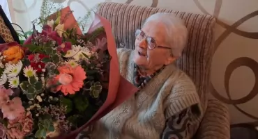 Jadwiga Cwalina-Krajewska: najstarsza studentka UTW w Starachowicach świętuje 105. urodziny 