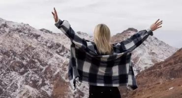 Dlaczego warto podróżować przez cały rok? Sprawdź!