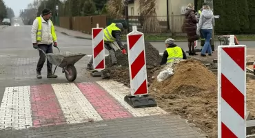 Wyniesione przejścia i spowalniacze ruchu w Starachowicach
