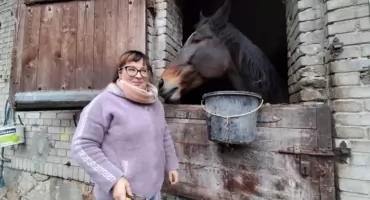  Agnieszka Drożdżał-Dzik o trudach i tradycjach życia na wsi