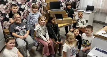 Nowoczesny sprzęt multimedialny trafił do szkół w gminie Wąchock