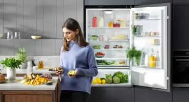 Lodówka utrzymuje idealną temperaturę w każdym miejscu, dzięki czemu Twoje jedzenie pozostaje świeże na dłużej