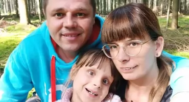 Anitka walczy o życie i normalne dzieciństwo. Przekaż 1,5 proc. podatku