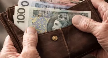 W powiecie starachowickim - 67-latka straciła blisko 50 tysięcy złotych