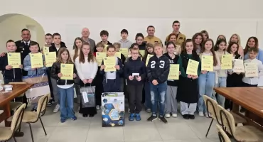 Młodzież zapobiega pożarom w gm. Pawłów. Eliminacje gminne za nami