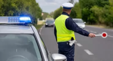 Świąteczny weekend na drogach regionu. Jeden wypadek śmiertelny, dziesiątki kolizji