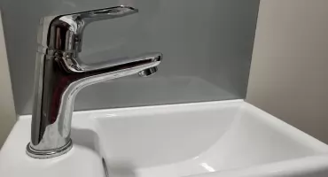 Awaria sieci wodociągowej. PWiK Starachowice uruchamia punkty poboru wody