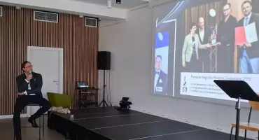 Biżuteria 3D w Starachowicach. Dr Marcin Nowak pokazał swoje kolekcje