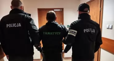 Kolejne zatrzymania pseudokibiców po stadionowej bójce w Starachowicach