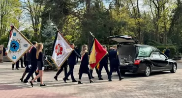 Pożegnanie na Powązkach Wiesława Myśliwskiego, Honorowego Obywatela Starachowic