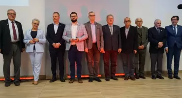 Starachowicki SIMP świętuje 100 lat. Jubileuszowa sesja w Urzędzie Miejskim - nagrody dla młodych techników i odznaczenia