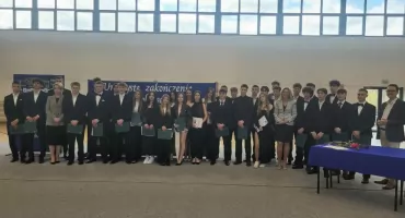 Maturzyści z powiatu starachowickiego zakończyli rok szkolny