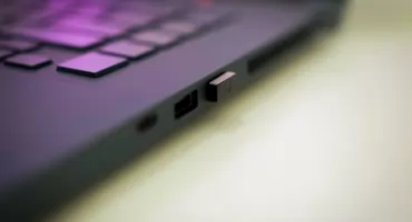 Czy warto kupić laptop gamingowy z RTX 4050 / 4060 / 4070?