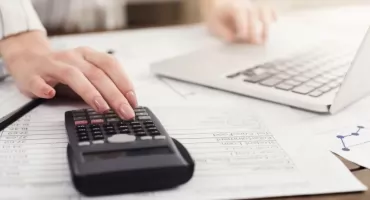 Automatyczne e-deklaracje firm. Oszczędność czasu w chmurze