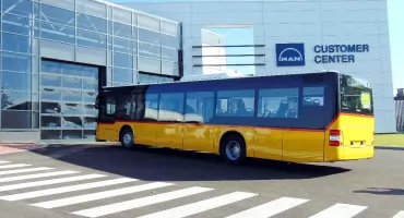 Testy autobusów MAN po mieście rodzą pytania. Czytelnik wskazuje na zakorkowane ulice!