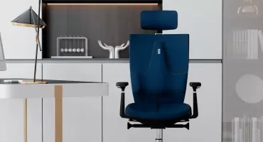 Ból pleców w pracy? Wybierz krzesło, które ratuje kręgosłup – przewodnik po ergonomii 