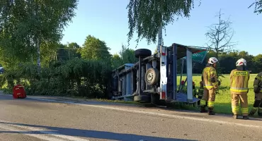 Kolizja w Radkowicach. Zderzyły się dwa dostawczaki