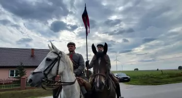 Żywa historia w Pakosławiu. Nowe pokolenia pamiętają o brawurowej akcji Armii Krajowej