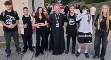 Apel Młodych Diecezji Radomskiej w Mircu